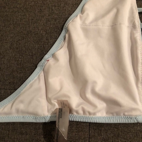 Bathing suit top - Picture 4 of 4